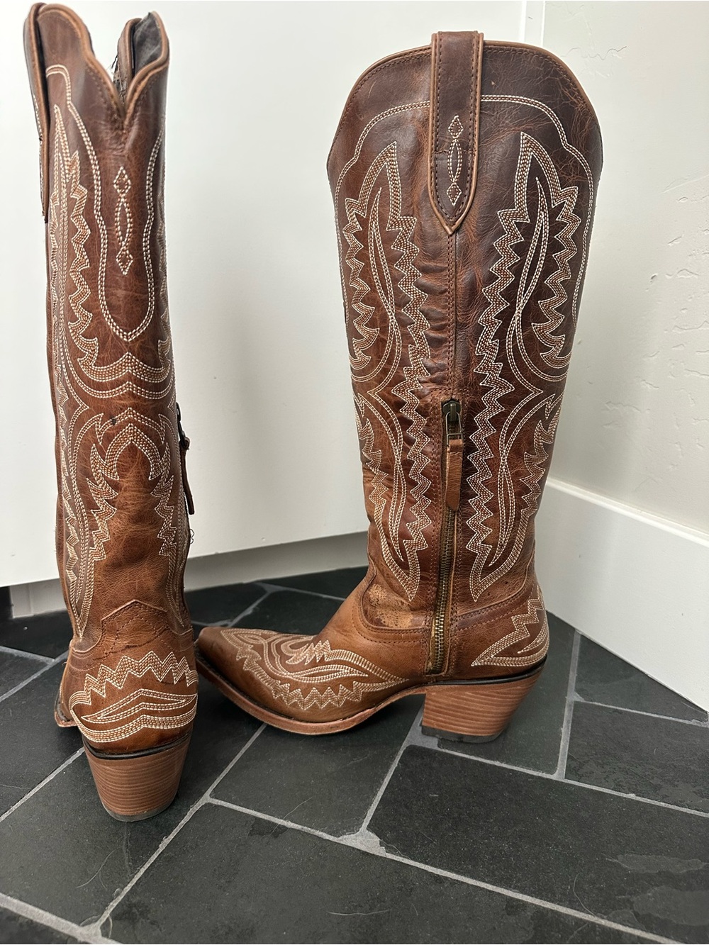 Ariat Casanova Leather Western Boots - Picture 5 of 9